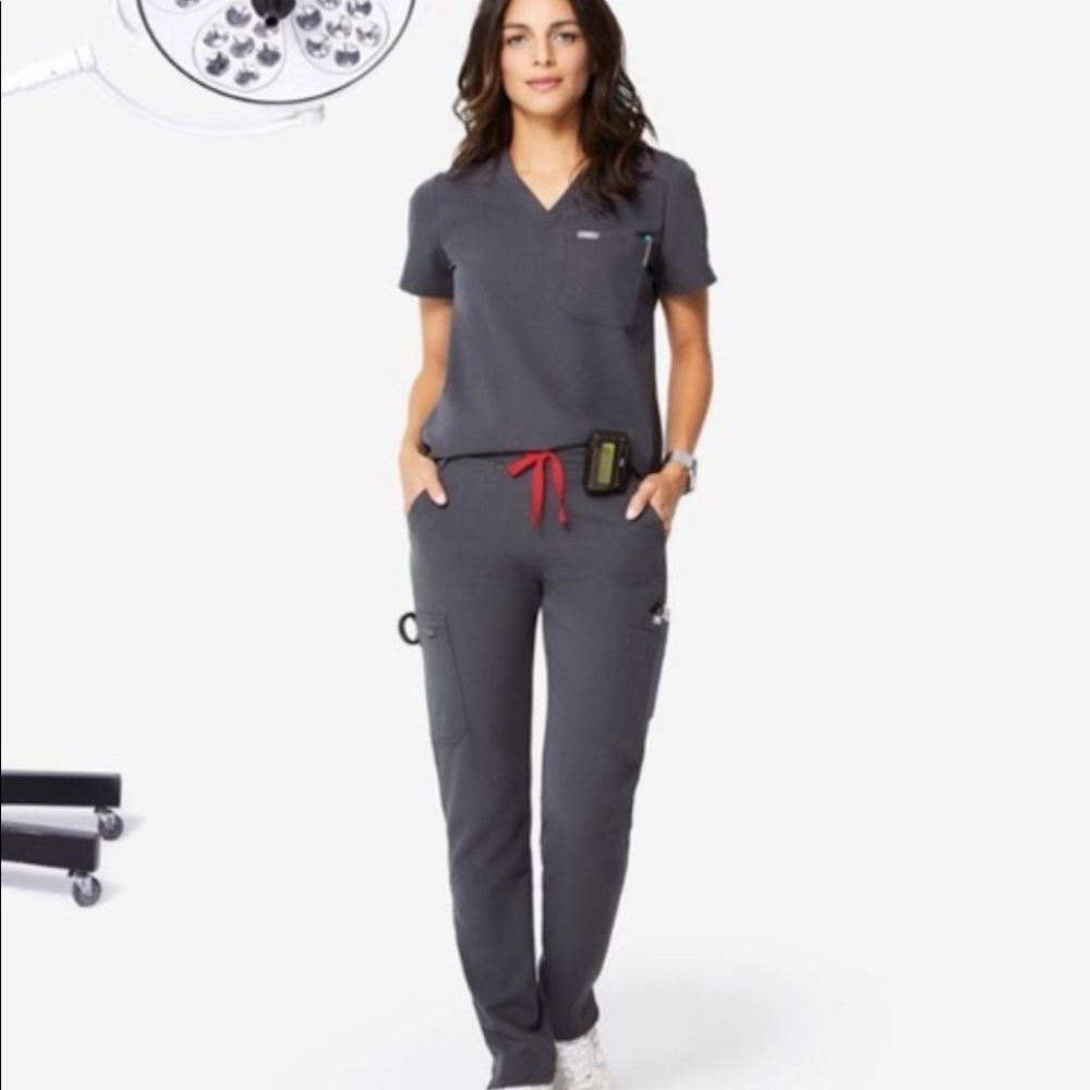 FIGS charcoal Catarina top Zamora jogger scrubs